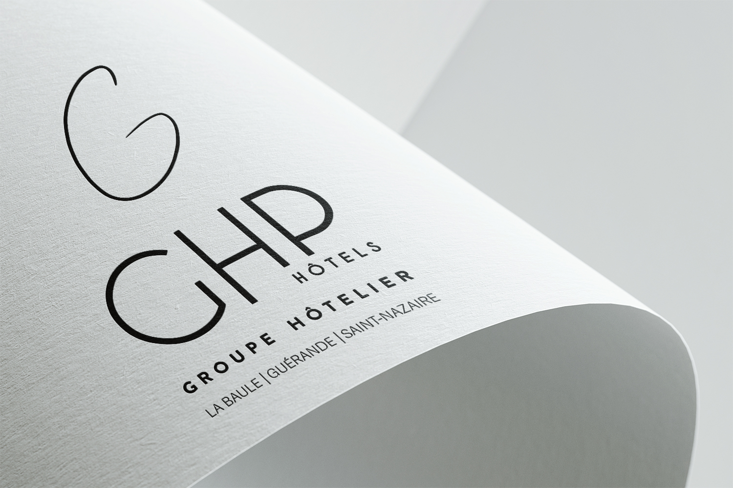 Mockup Logo GHP Hotel